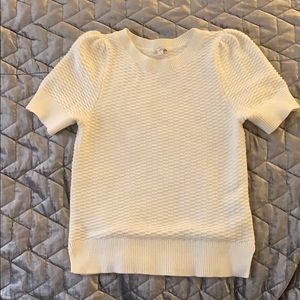 Short-sleeved cream Gap sweater